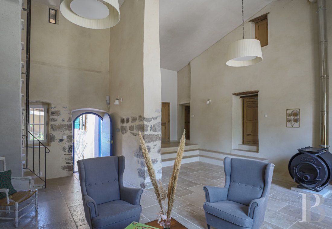 A vast farmhouse on a 130-hectare estate in Gard, south of Anduze - photo  n°12
